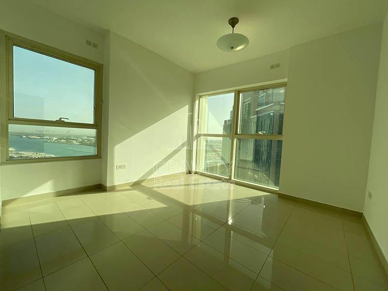 Bedroom-with-a-view-and-window-in-apartment-for-sale-Marina-Blue-Towers