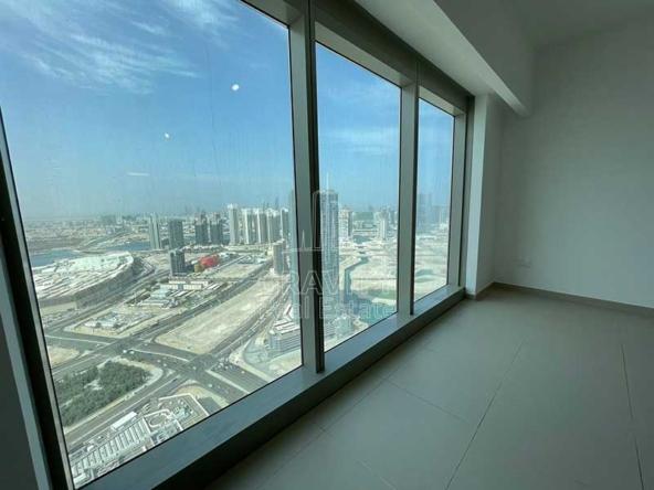 Community-view-from-2-bedroom-apartment-in-gate-Tower-1