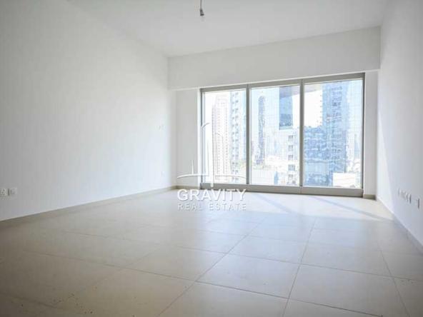 Empty-living-room-with-bedspace-in-studio-apartment-the-gate-tower