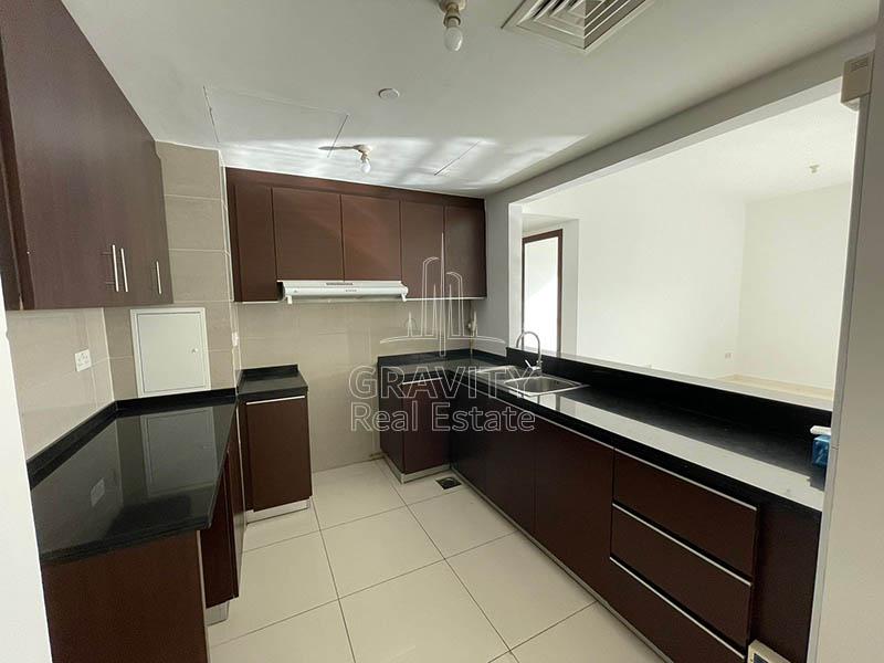 Open-kitchen-in-apartment-for-sale-Marina-Blue-Towers