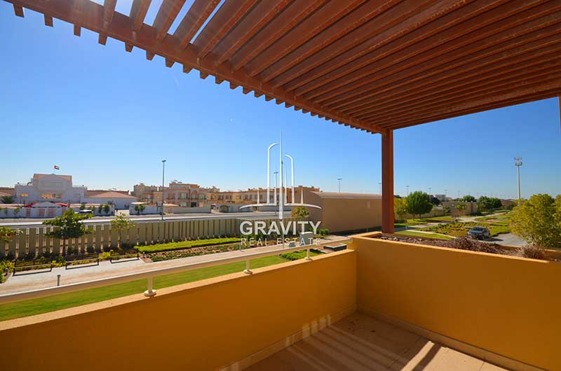 Shaded-balcony-with-calming-view-in-4-bedroom-Villa-for-sale-in-Al-Raha-garden