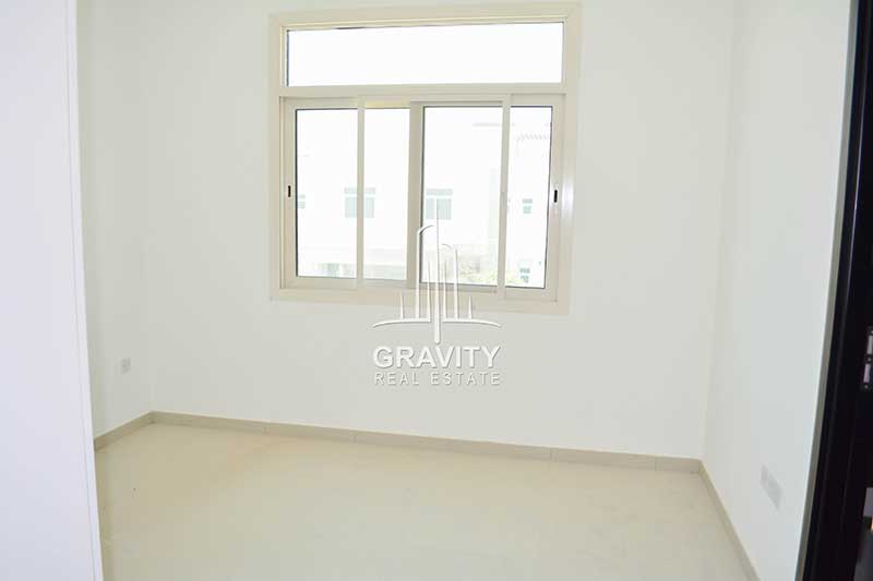 AL Ghadeer Town House , Incredible 2 Bedroom Town House