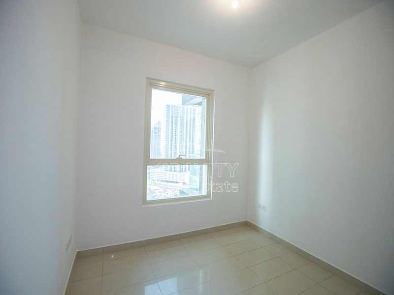 bedroom-of-2-bedroom-apartment-in-marina-square-al-reem-island-abu-dhabi