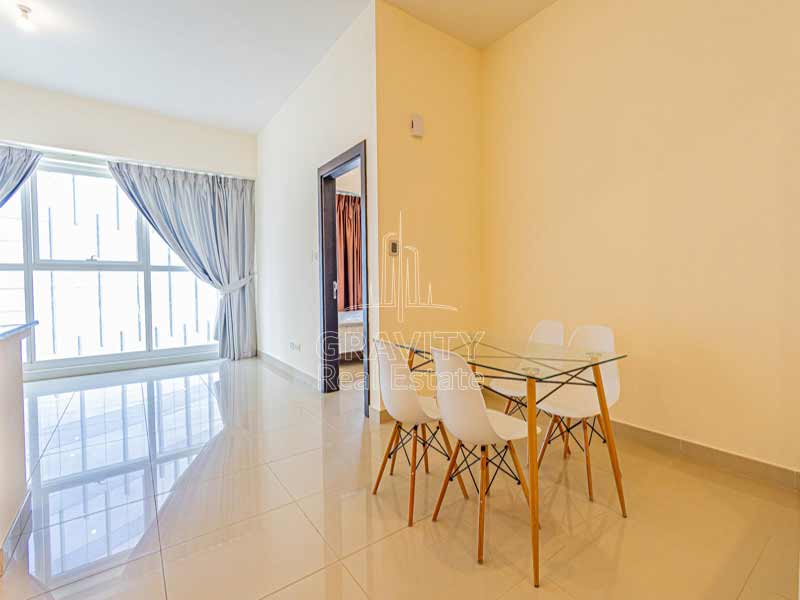 dining-area-in-one-bedroom-apartment-in-abu-dhabi-al-reem-island