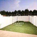 reef-abu-dhabi-property-garden-with-ceramic-on-the-top-and-white-walls