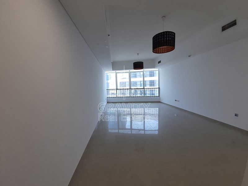 spacious-hallway-with-white-walls-and-ceramic-tiles-in-2-bedroom-apartment-in-hydra-avenue-towers