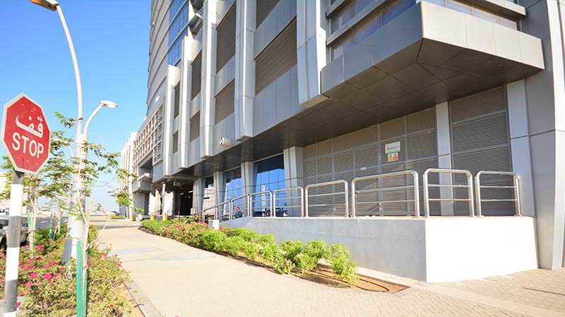 building-entrance-in-reem-island