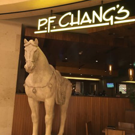 p.f.-changs-entrance-yas-mall-with-horse-statue