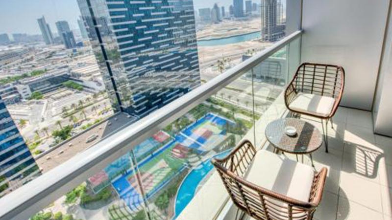 view-of-gate-tower-abu-dhabi-podium-floor-as-seen-from-arc-tower-apartment-balcony