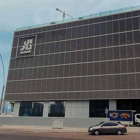 shams-boutik-exterior-with-aldar-logo