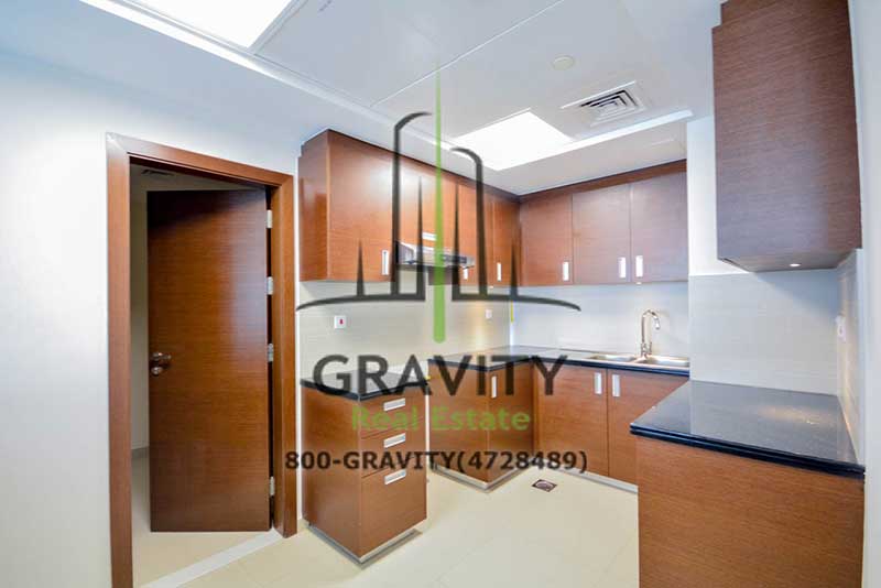 amazing -and-clean-looking-kitchen-in-a-2-bedroom-apartment-in-arc-tower-reem-island