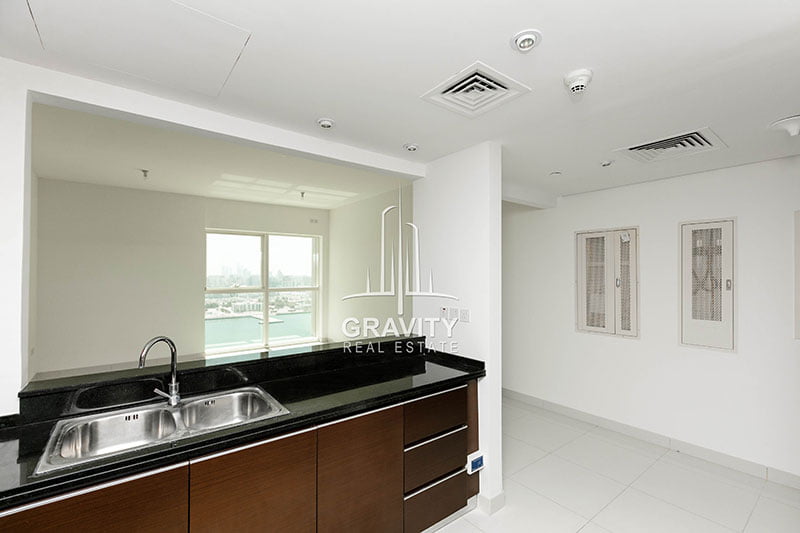 open-kitchen-2-bedroom-apartment-in-marina-blue-tower-reem-island