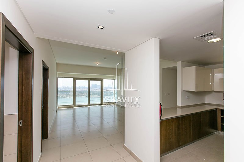 open-kitchen-in-3-bedroom-apartment-wave-tower-reem-island