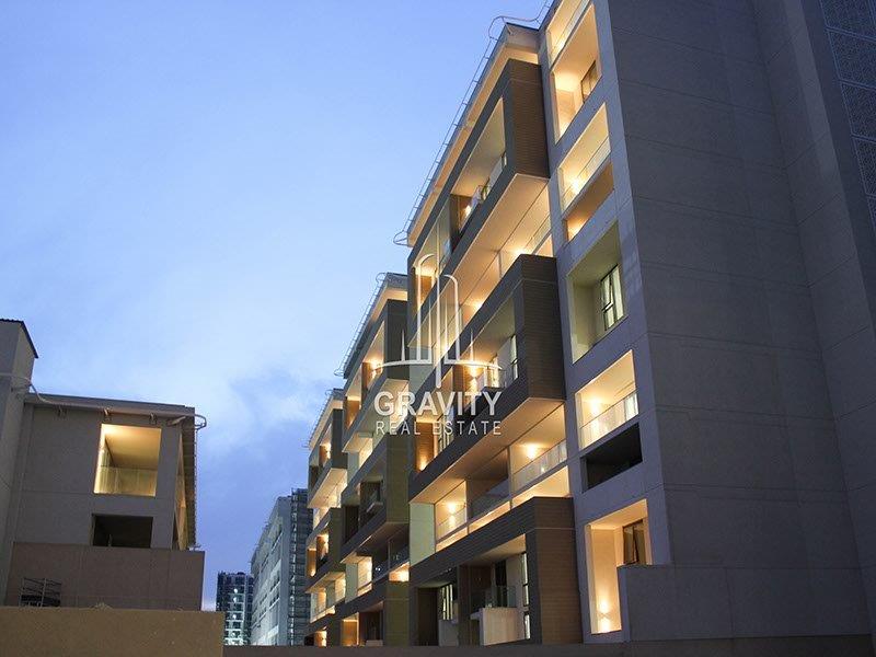 Al Zeina Apartments