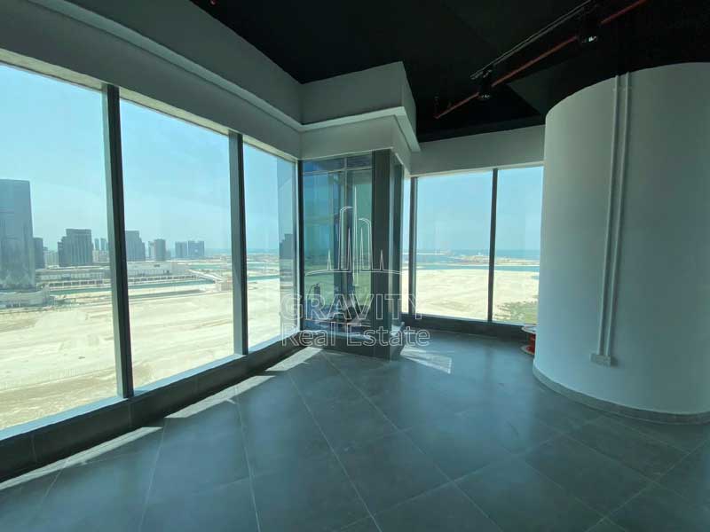 amazing-view-of-the-city-from-office-in-addax-tower-reem-island