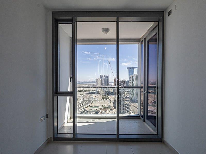 astonishing-balcony-view-in-meera-shams-tower-2-bedroom-apt-for-sale