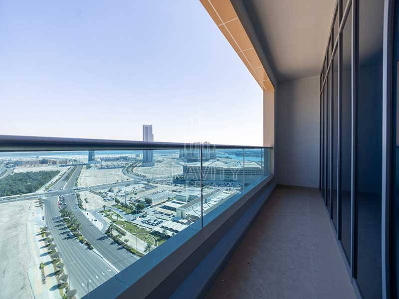 balcony-with-excellent-view-in-3-bedroom-apartment-in-julphar-residence-al-reem-island