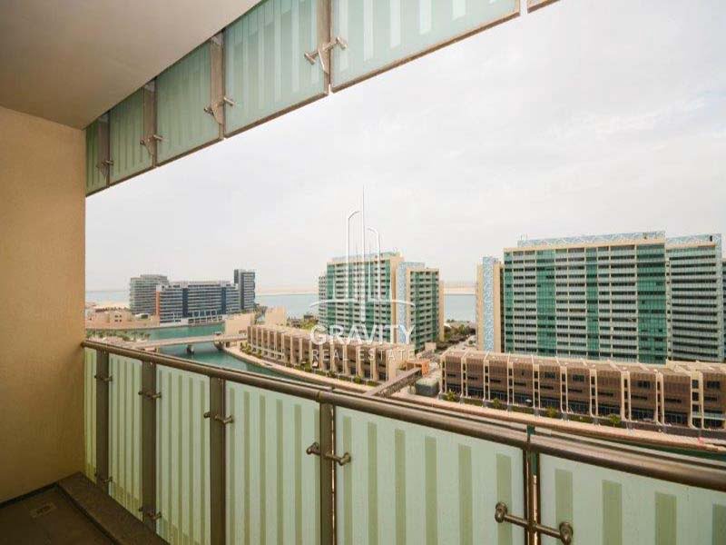 balcony-with-sea-view--in-al-sana-2