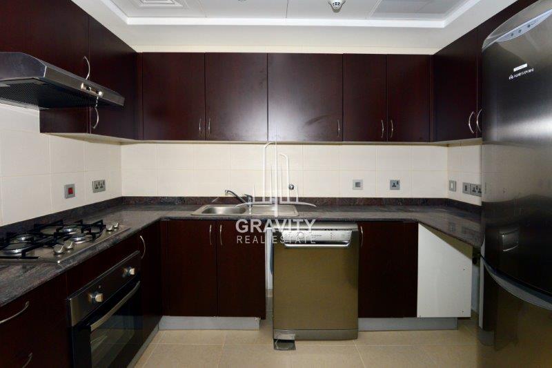 closed-kitchen-in-a-2-Bedroom-apartment-for-rent-in-mangrove-place-al-reem-island