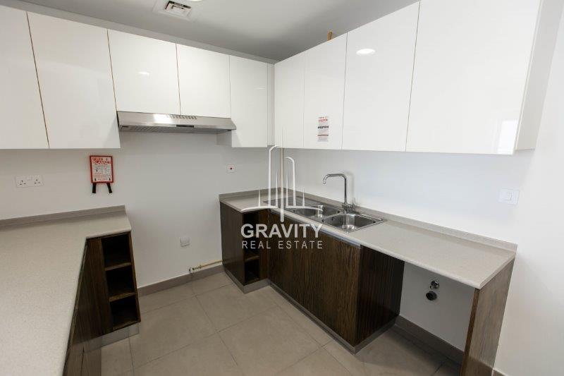 modern-kitchen--in-a-2-Bedroom-apartment-in-the-wave-tower-reem-island