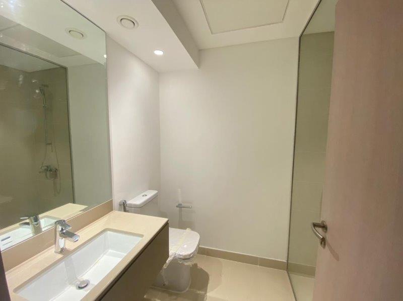 sink-and-shower-area-waters-edge-yas-island