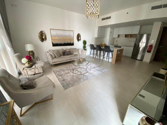 stunning-hall-living-area-with-tich-sofas-and-tables-and-nice-decors-to-match-the-room-the-bridges-reem-island