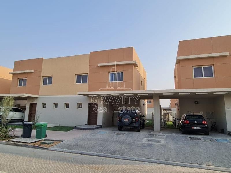 toilet-of-a-3-bedroom-villa-in-al-reef-2-manazel-for-rent