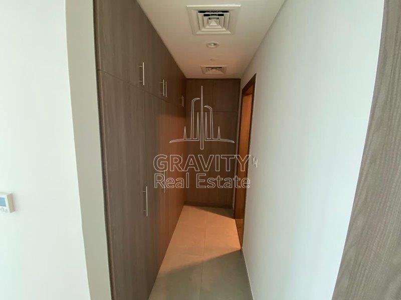 bathroom-hall-way-w-cabinets-of-a-2-bedroom-apartment-in-park-view-saadiyat-for-rent