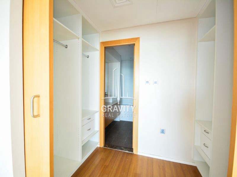 bathroom-with-bbuilt-in-wardrobes-in-a-1-bedroom-apartment-in-al-maha-al-raha-be