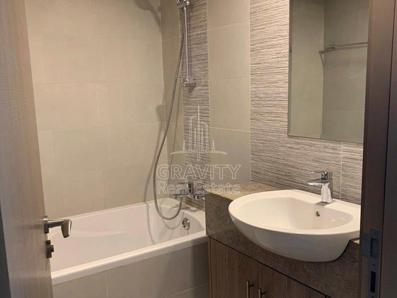 clean-washroom-area-saadiyat-soho-square