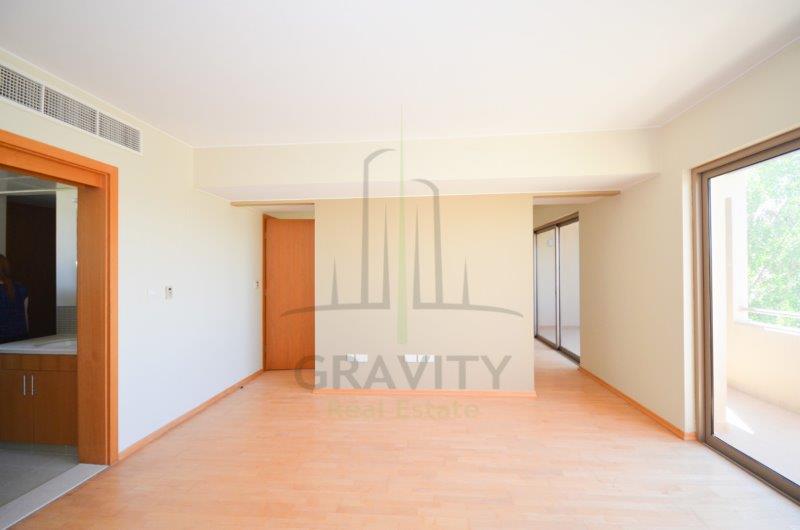 cozy-bedrooam-w-wooden-floors-of-a-3-bedroom-townhouse-in-al-mariah-community-raha-gardens-for-rent