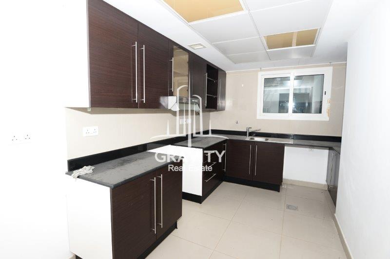 fully-fitted-kitchen-of-a-5-bedroom-villa-in-al-reef-dessert-village-for-rent