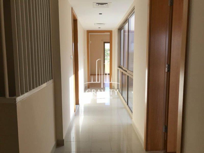 hallway-of-a-3-bedroom-townhouse-in-sidra-community-raha-gardens-for-sale