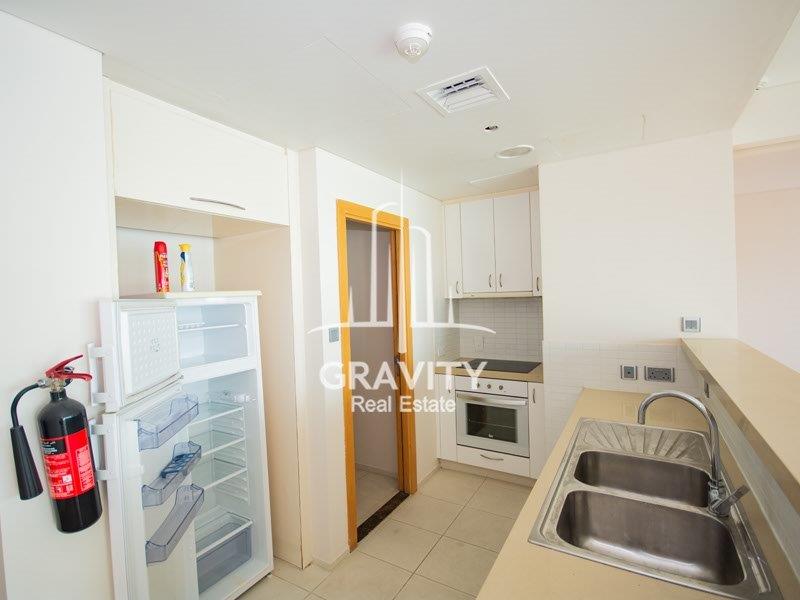 nicely-kept-open-kitchen-area-in-al-nada-2-abu-dhabi