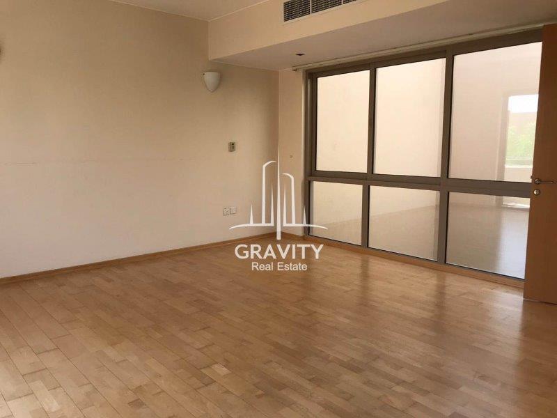 stunning-bedroom-2-w-wooden-floors-of-a-3-bedroom-townhouse-in-sidra-community-raha-gardens-for-sale