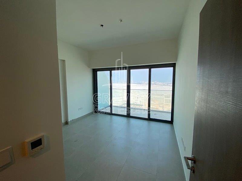 stunning-bedroom-of-a-2-bedroom-apartment-in-park-view-saadiyat-for-rent