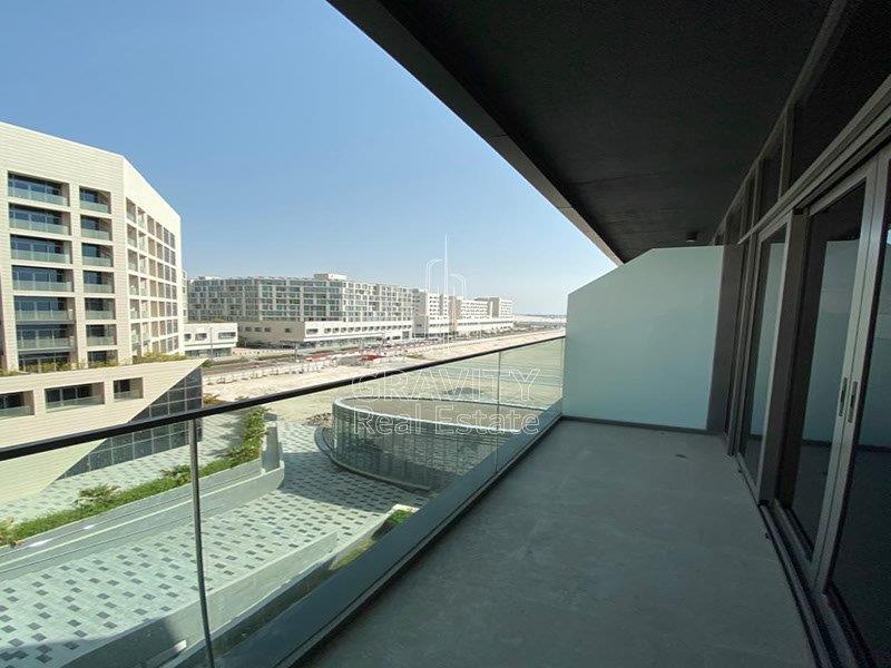 stunning-view-from-huge-balcony-of-a-1-bedroom-apartment-in-saadiyat-parkview-residence-for-sale