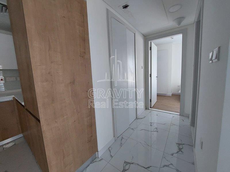 hallway-of-a-2-bedroom-duplex-for-sale-in-amazing-al-raha-lofts