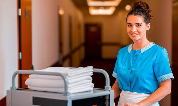 leeds-cleaning-service-deep-cleaning-services-abu-dhabi-hotel-catering-female-staff-with-trolley