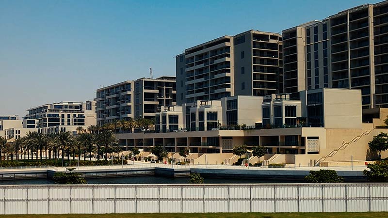 Al Zeina residence near the seaside view from afar