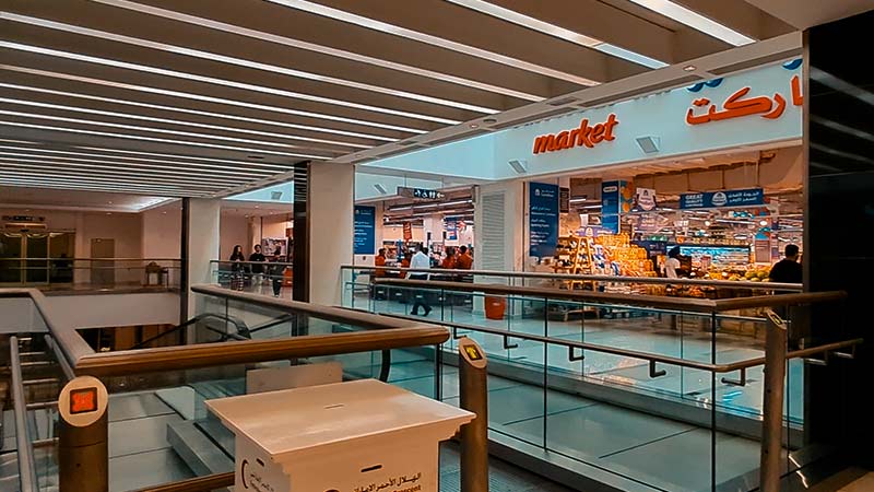 supermarket inside the marina square building 8