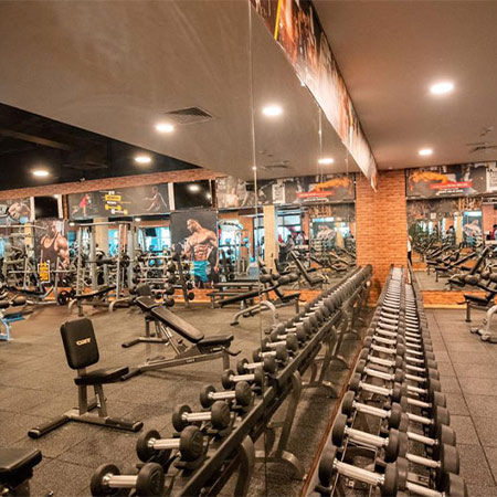 Al Mina Street amenities (2)