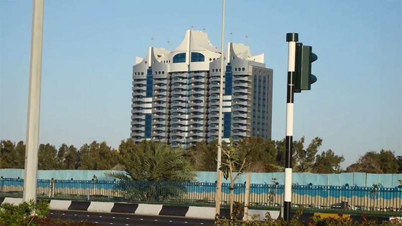 Al Mina Tower Abu Dhabi - Gallery (1)