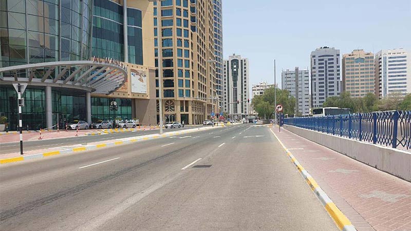 Al Wahda Abu Dhabi Gallery (2)