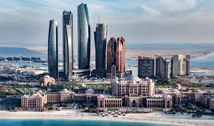Yas Island or Saadiyat Island: Where Should You Buy for Short-Term Rental Income in Abu Dhabi? 2 Yas Island or Saadiyat Island 1